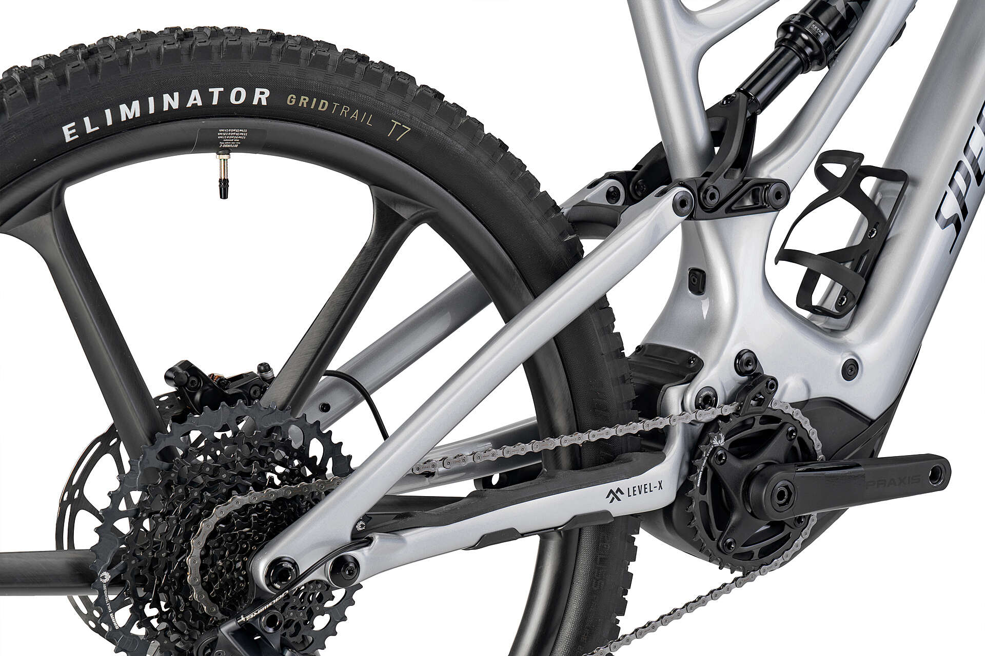 Weißes Specialized Levo Bike Seitenansicht mit Fokus auf das Hinterrad