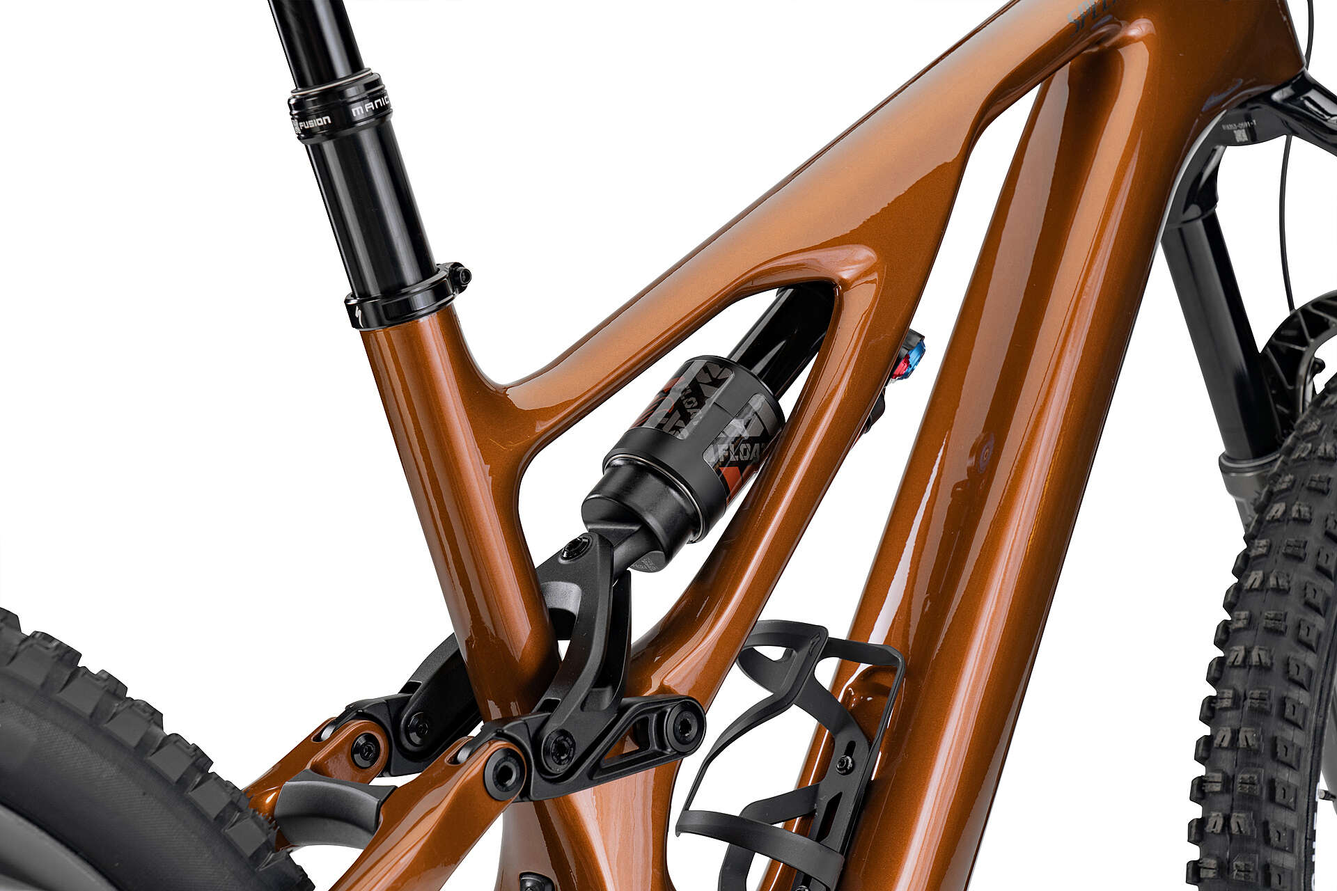 Kupferbraunes Specialized Levo Expert Bike Seitenansicht mit Fokus auf Rahmen